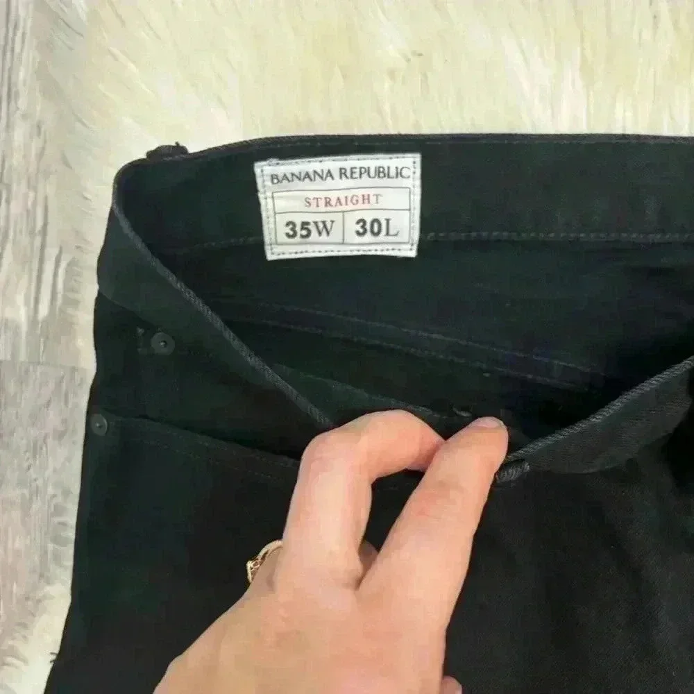 Banana Republic straight black nwot sz 35w 30L